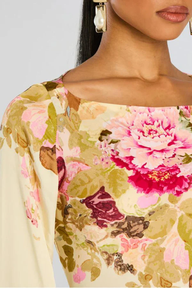 Amora™ Abito Maxi Floral Elegance