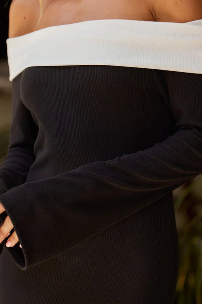Amora™ Abito Lungo a Maglia Spalle Scoperte
