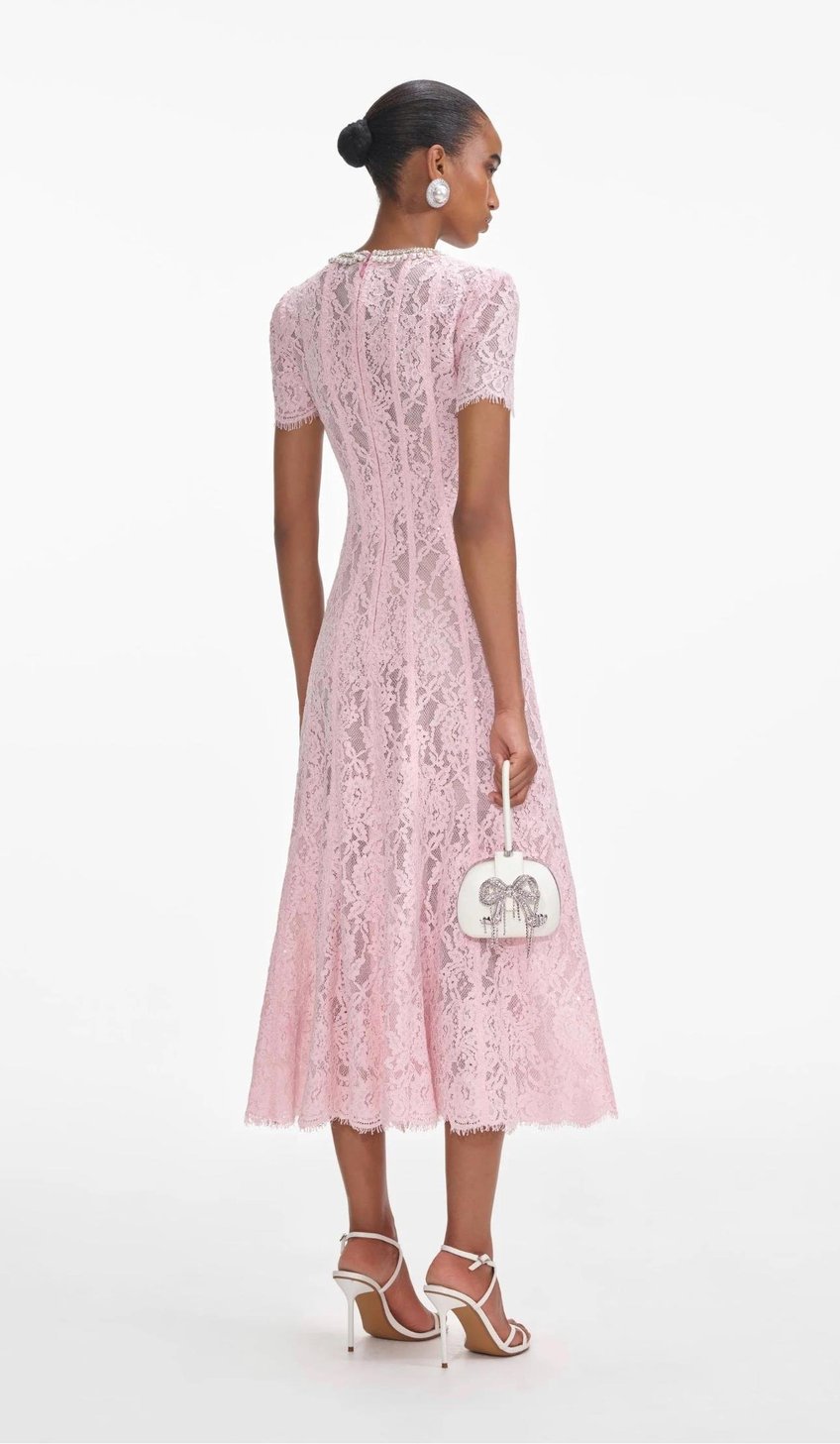 Amora™ Abito Midi in Pizzo Blush Grace – Eleganza Rosa Cipria